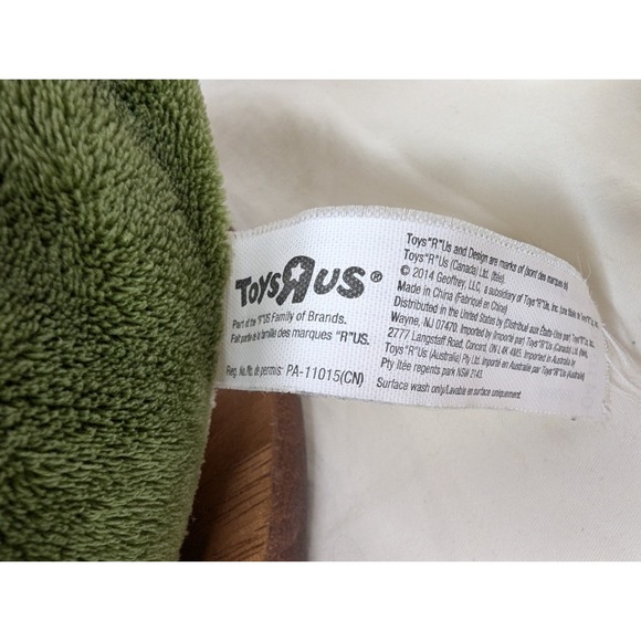 Toys R Us Alligator Geoffrey 24" Plush 2014 Stuffed Toy - Picture 12 of 12